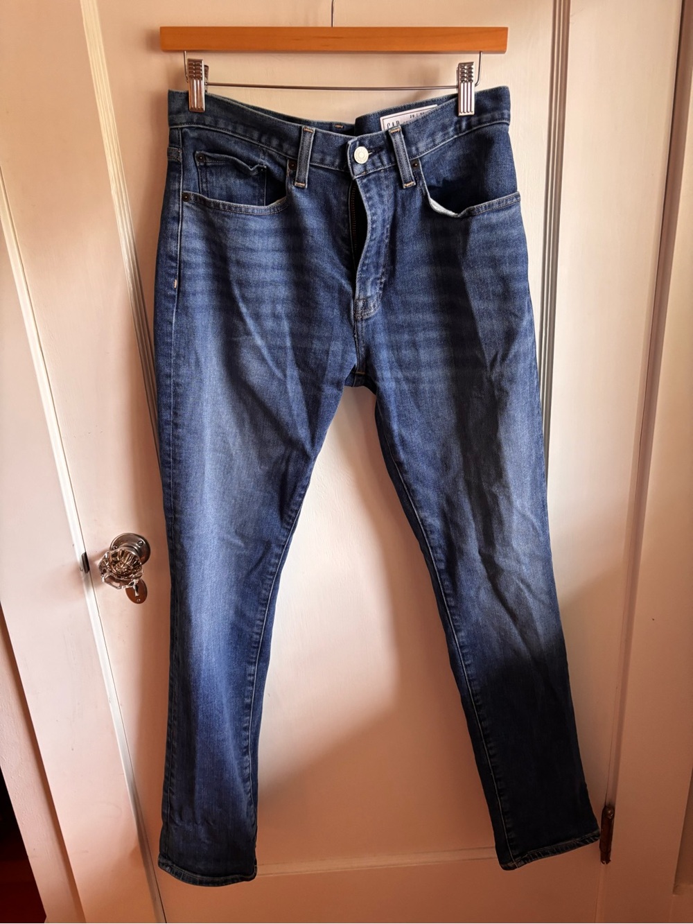 GAP Men's Athletic Slim Gapflex Dark Blue Jeans